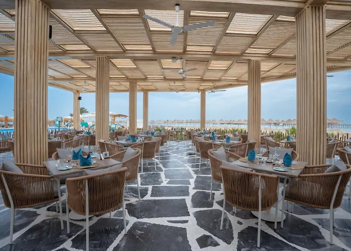 Sunrise Azalea Aqua Park منتجع 4*
