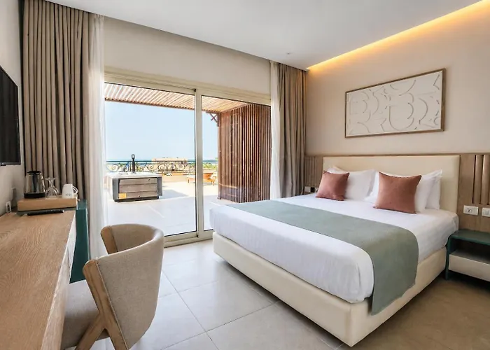 Sunrise Azalea Aqua Park 4* الغردقة